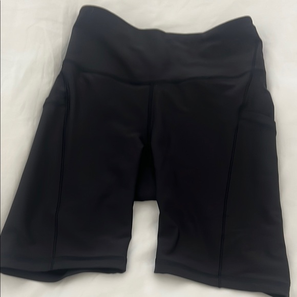 Athleta Interval Stash High Rise 7" Short Black XS - Picture 2 of 5